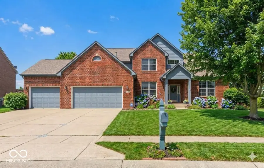 752 Ridge Gate Drive, Brownsburg, IN 46112 - #2