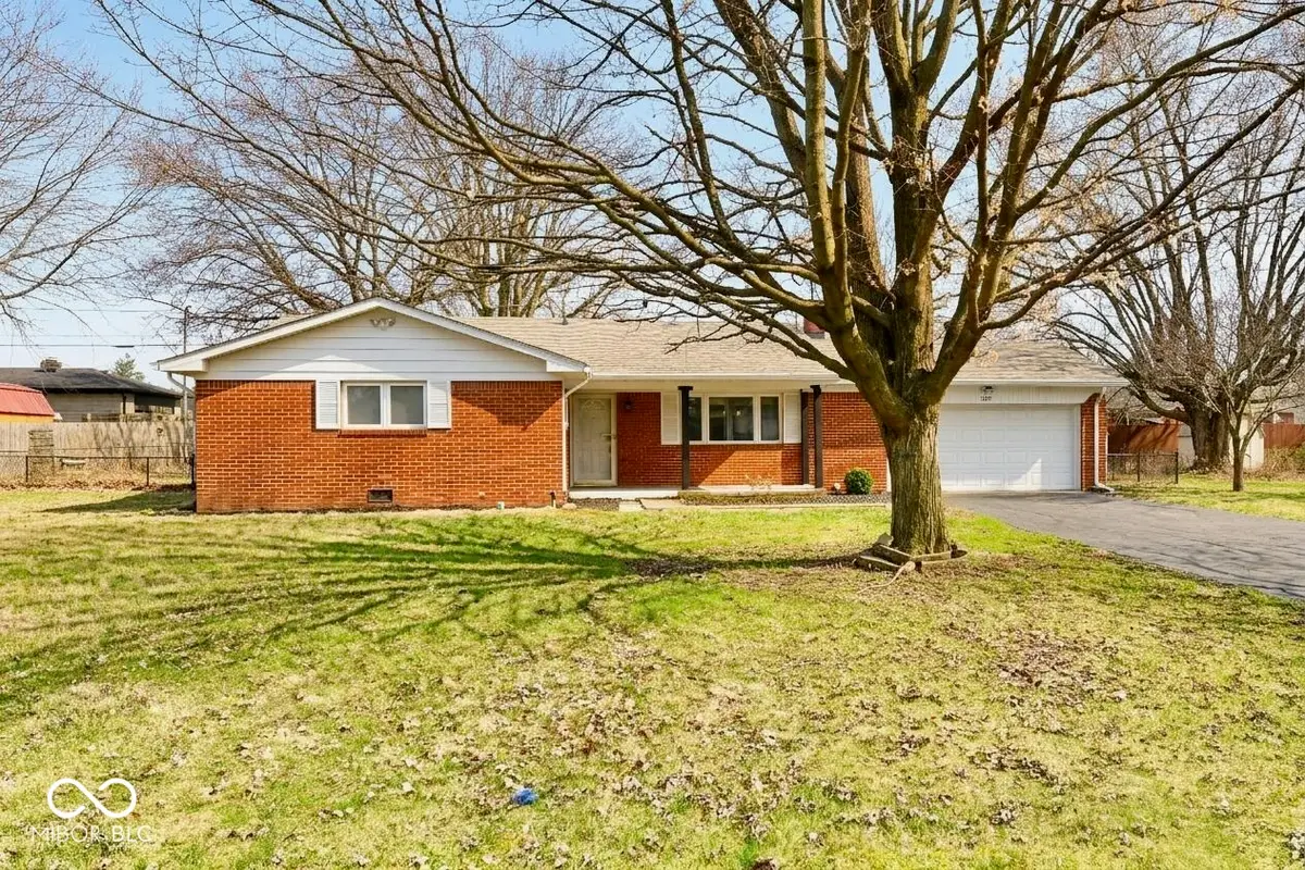 325 E Brunswick Avenue, Indianapolis, IN 46227 - #1