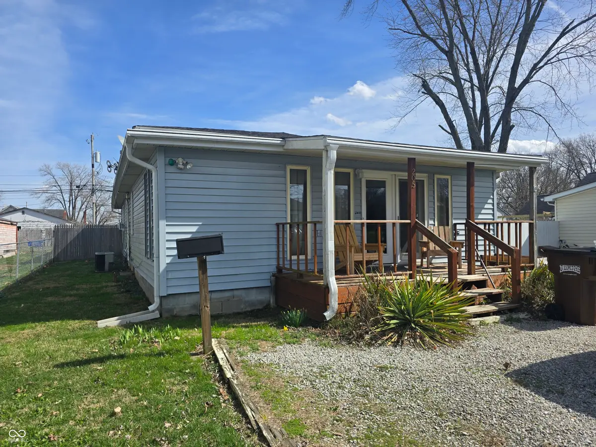 205 N Clay Street, Edinburgh, IN 46124 - #1