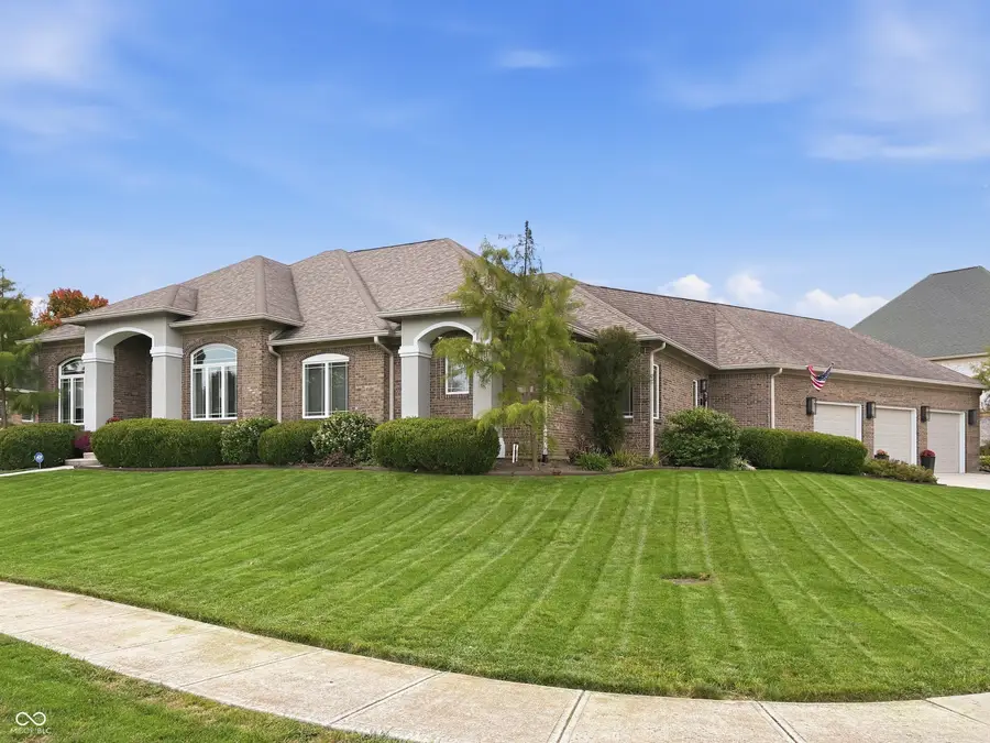 751 Willow Pointe South Drive, Plainfield, IN 46168 - #2