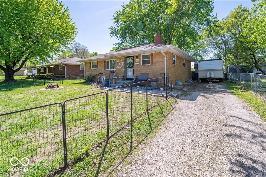 330 Gilbert Avenue, Beech Grove, IN 46107 - #3