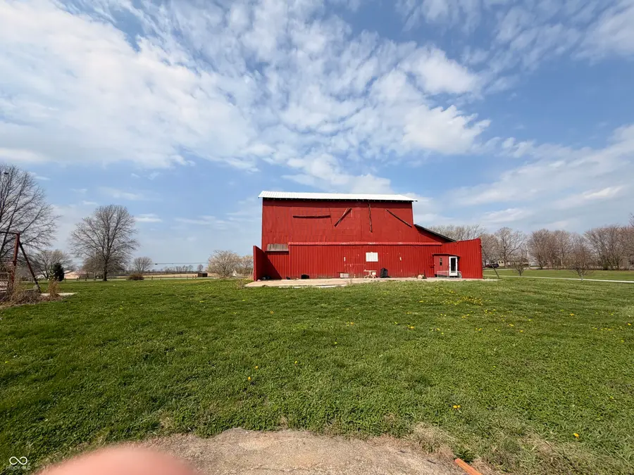 6475 N 300 E, Whiteland, IN 46184 - #3