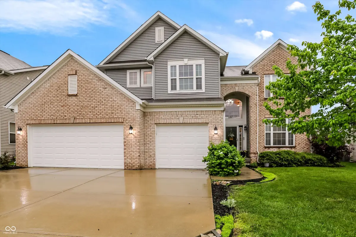 7827 Hedgehop Drive, Zionsville, IN 46077 - #1