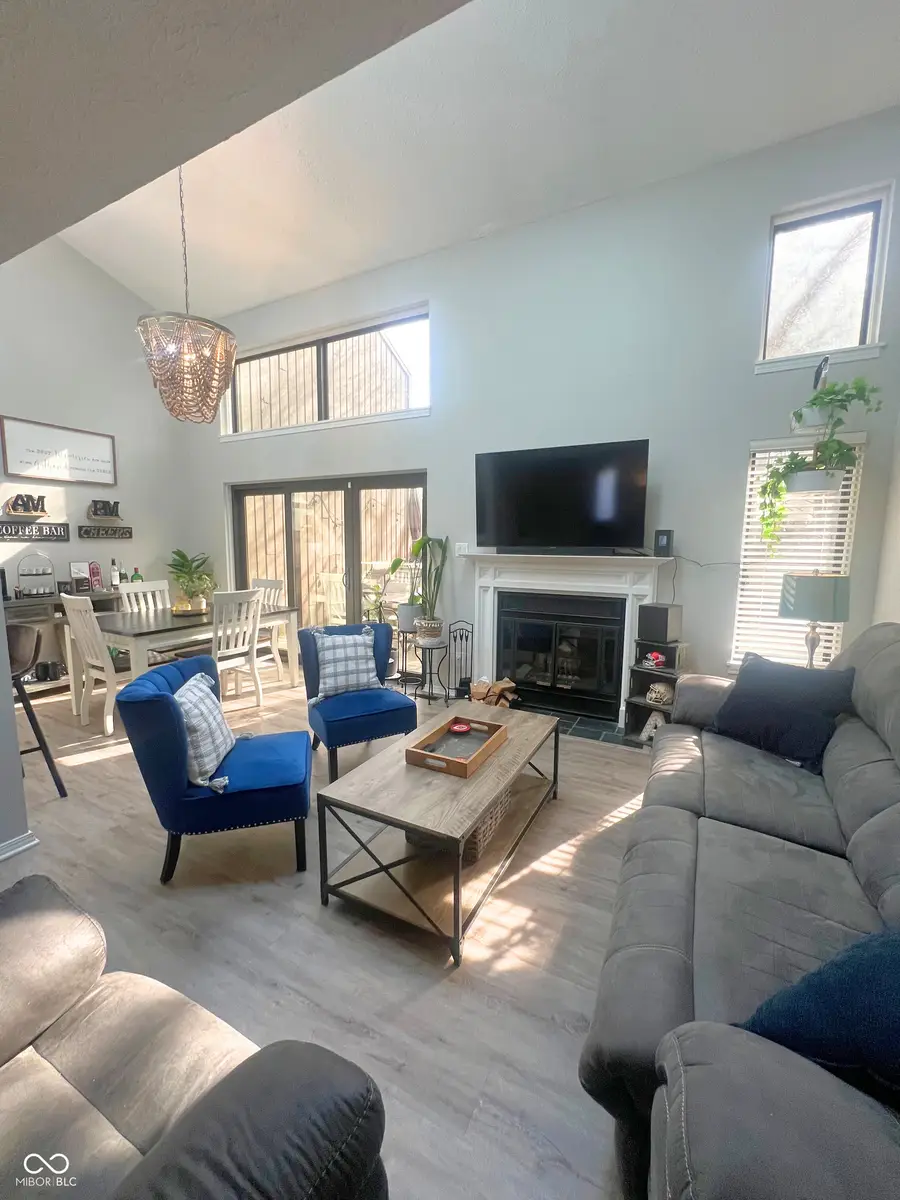 98 Lookout Ridge Drive, Columbus, IN 47201 - #3