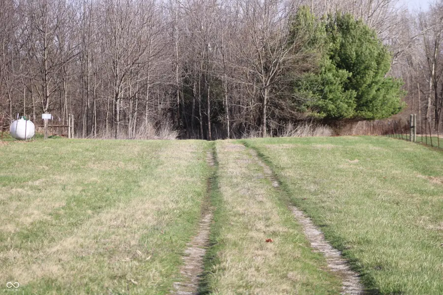 748 E County Road 400 S, Clayton, IN 46118 - #2