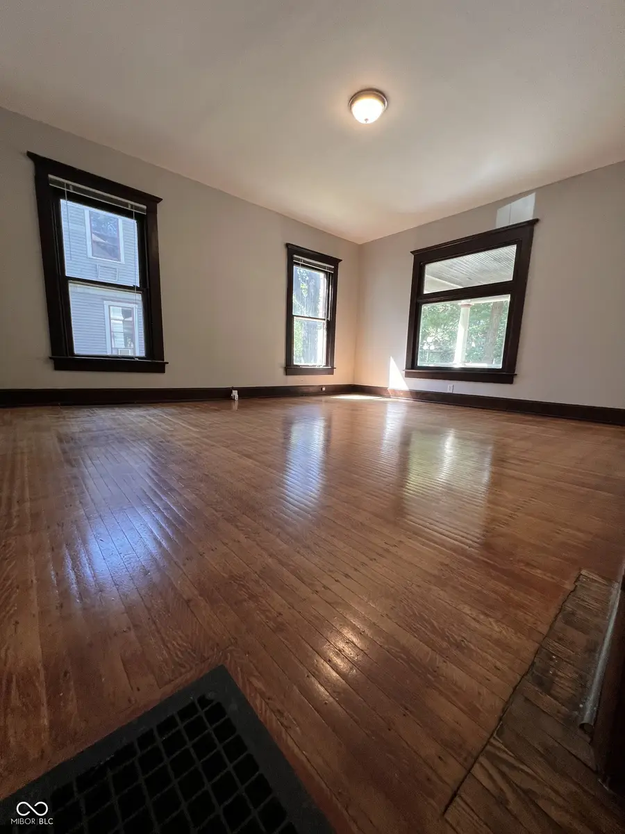 625 Woodruff Place Middle Drive, Indianapolis, IN 46201 - #2