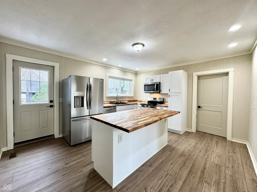 500 E Broadway Street, Greenwood, IN 46143 - #2