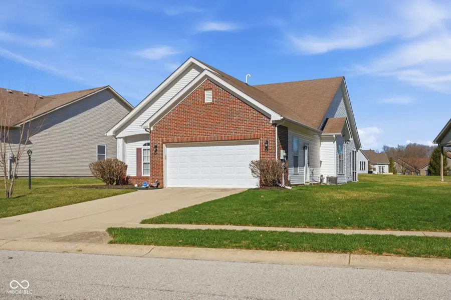 6906 Harbour Woods Overlook, Noblesville, IN 46062 - #3