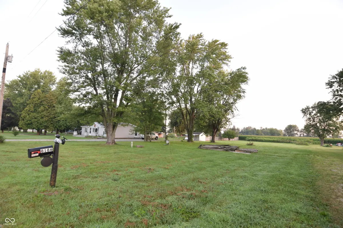 8186 W 875 S, Pendleton, IN 46064 - #1