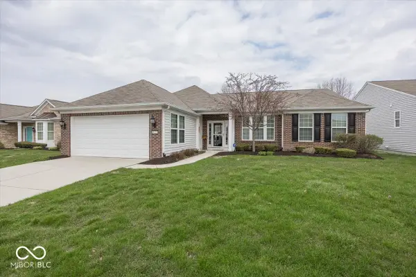 16232 Brookmere Avenue, Fishers, IN 46037