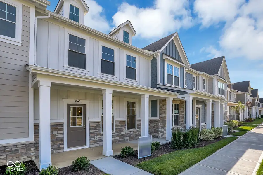 3927 Sandpiper Way, Brownsburg, IN 46112 - #2