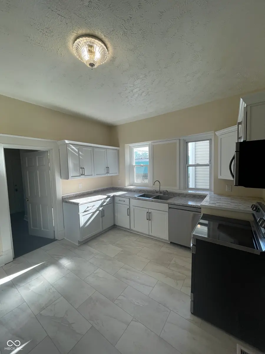 19-21 N Randolph Street, Indianapolis, IN 46201 - #3