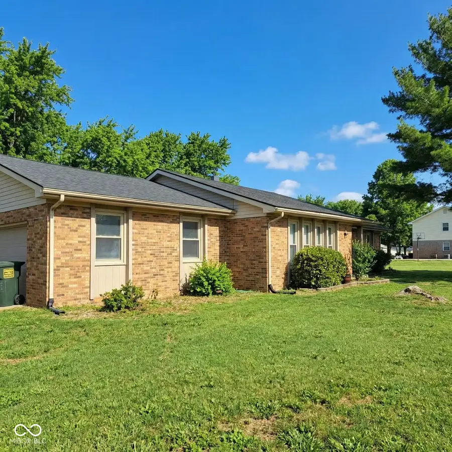 6124 Cheshire Drive, Mount Vernon, IN 47620 - #2