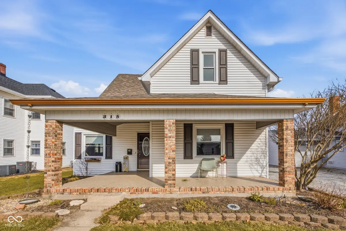 315 S Market Street, Thorntown, IN 46071 - #1