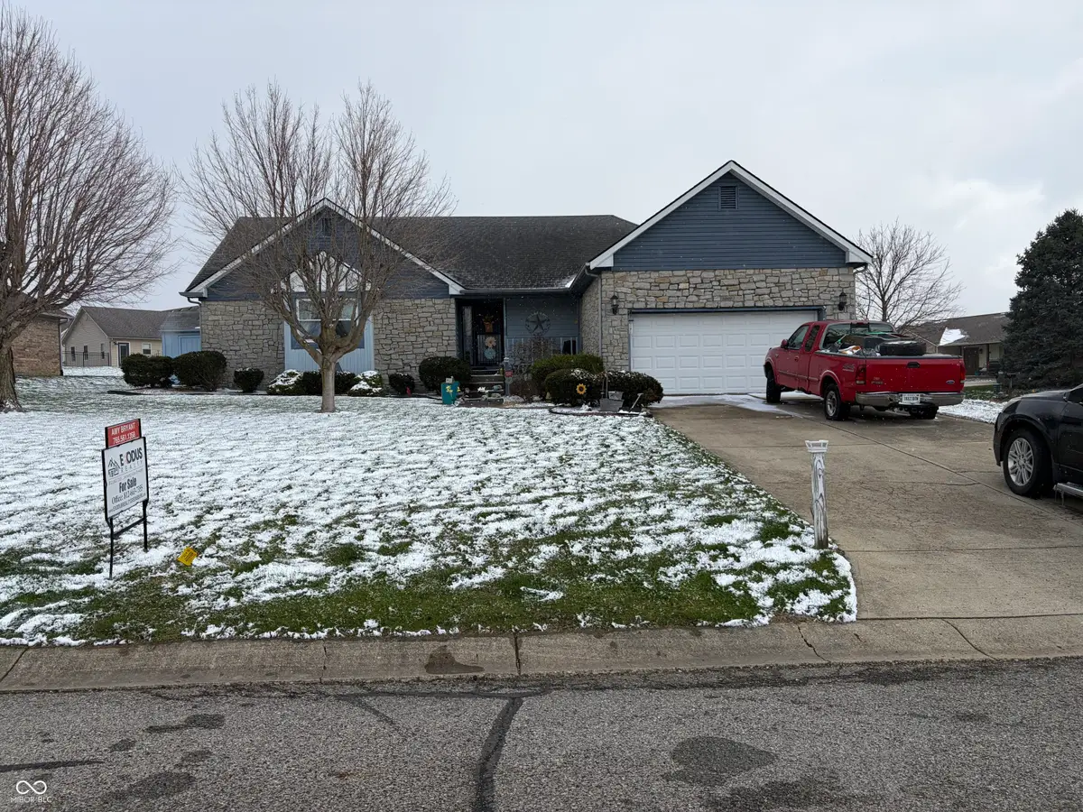 1207 Sugar Hill Drive, Rushville, IN 46173 - #1