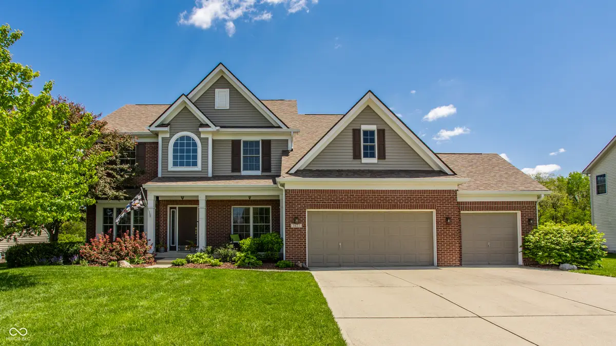 3627 Mossy Rock Drive, Zionsville, IN 46077 - #1