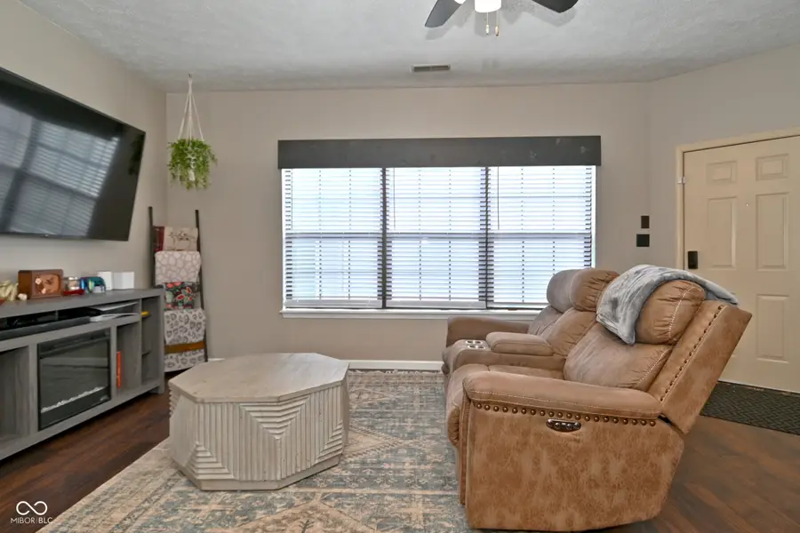 7142 Eagle Cove North Drive, Indianapolis, IN 46254 - #3