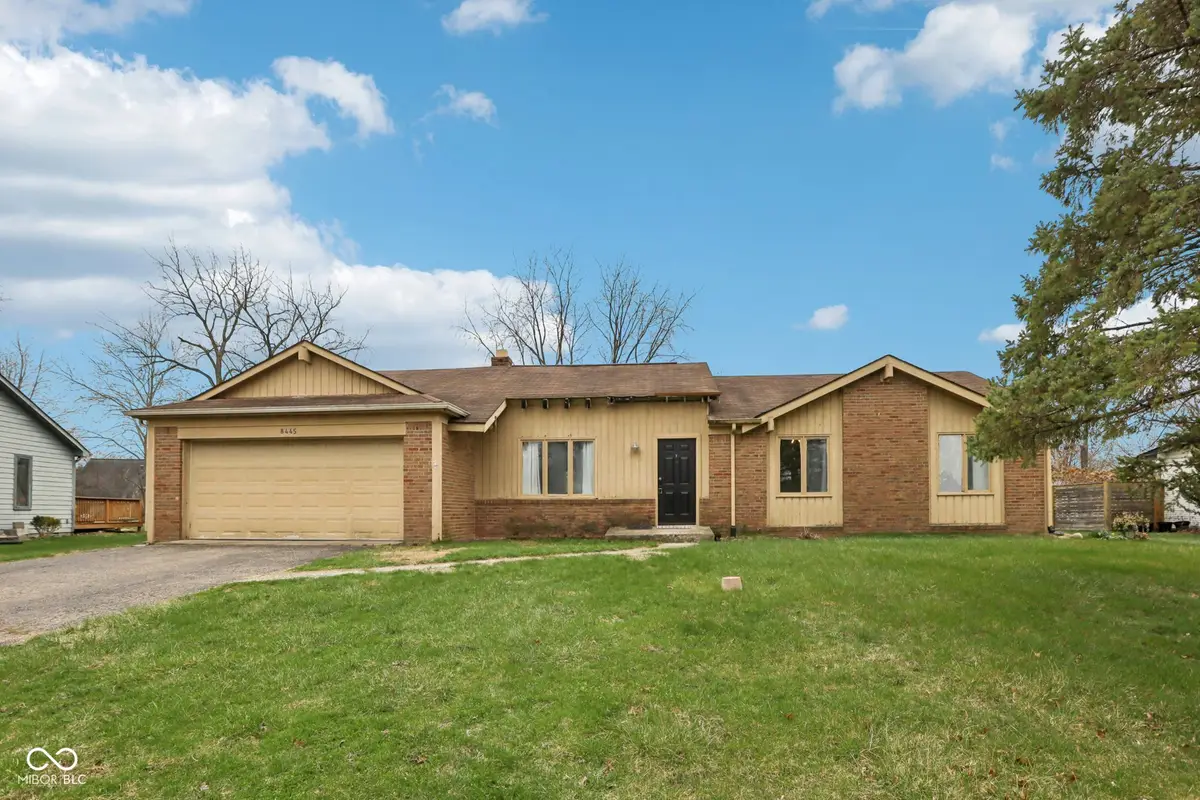 8445 Carthay Circle, Fishers, IN 46038 - #1