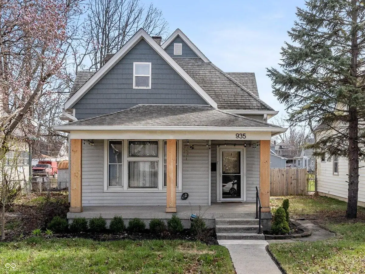 935 N Tacoma Avenue, Indianapolis, IN 46201 - #1