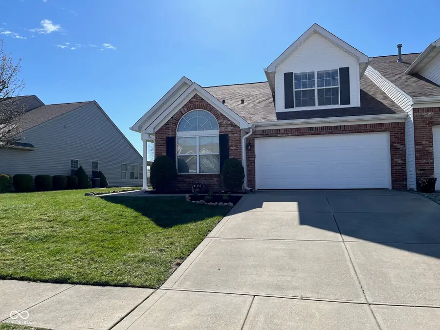 1463 Hamilton Drive, Greenwood, IN 46143 - #2