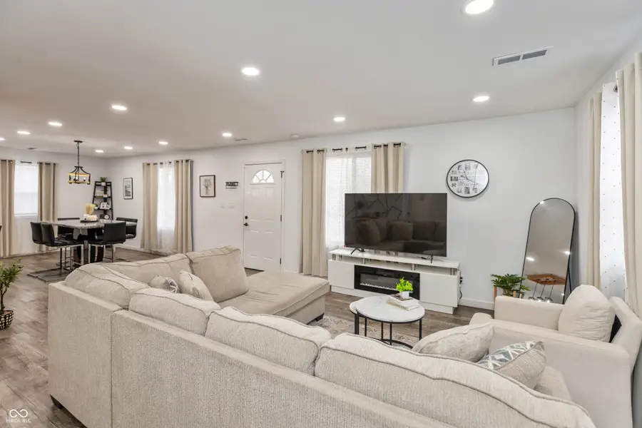 2157 Wallace Avenue, Indianapolis, IN 46218 - #3