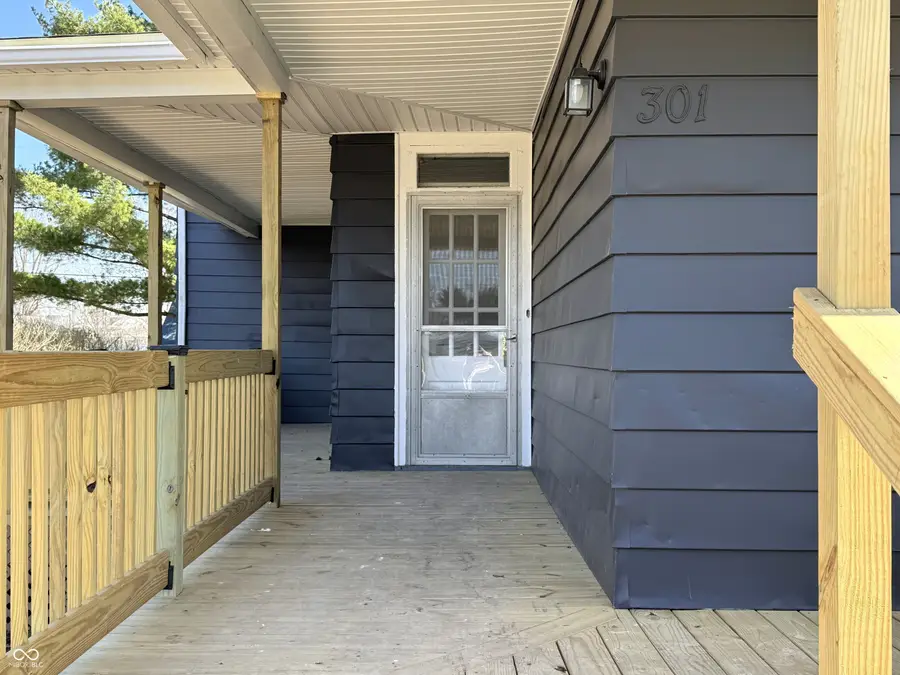 301 S Jefferson Street, Pine Village, IN 47975 - #2