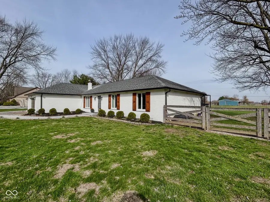 8310 E County Road 725 N, Brownsburg, IN 46112 - #2