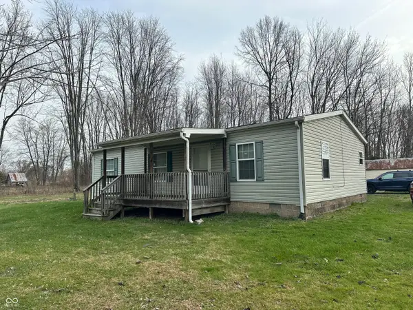 8730 S Byfield Street, Commiskey, IN 47227