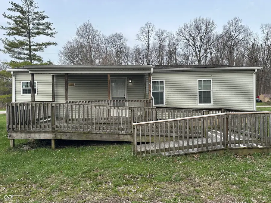 8730 S Byfield Street, Commiskey, IN 47227 - #3