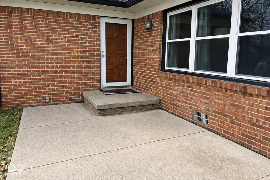 4886 N Ohio Street, Clayton, IN 46118 - #2