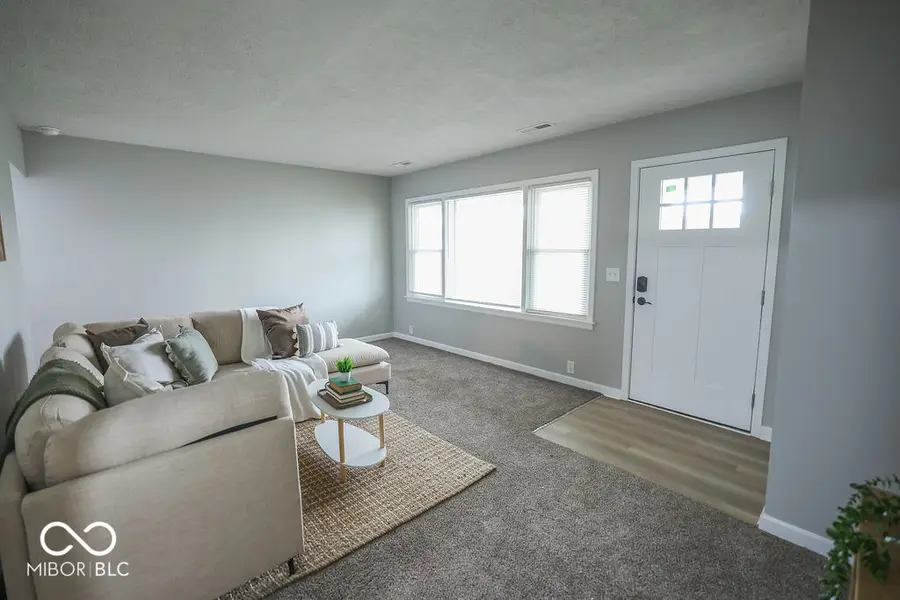 805 W Broadway Street, Alexandria, IN 46001 - #2