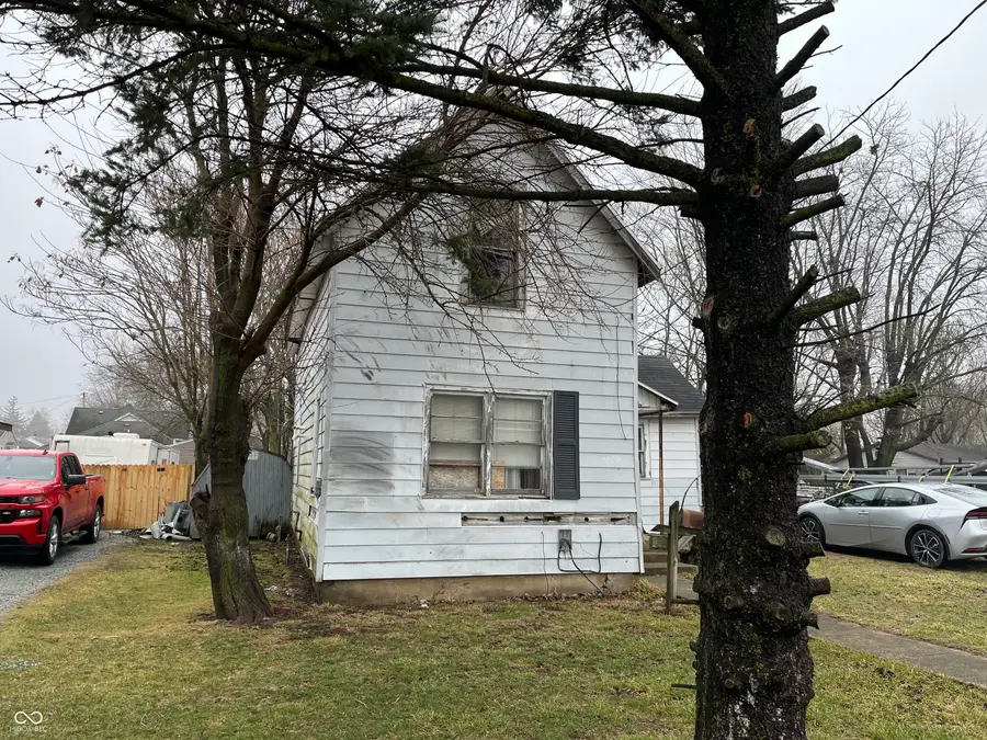 3716 Columbus Avenue, Anderson, IN 46013 - #3