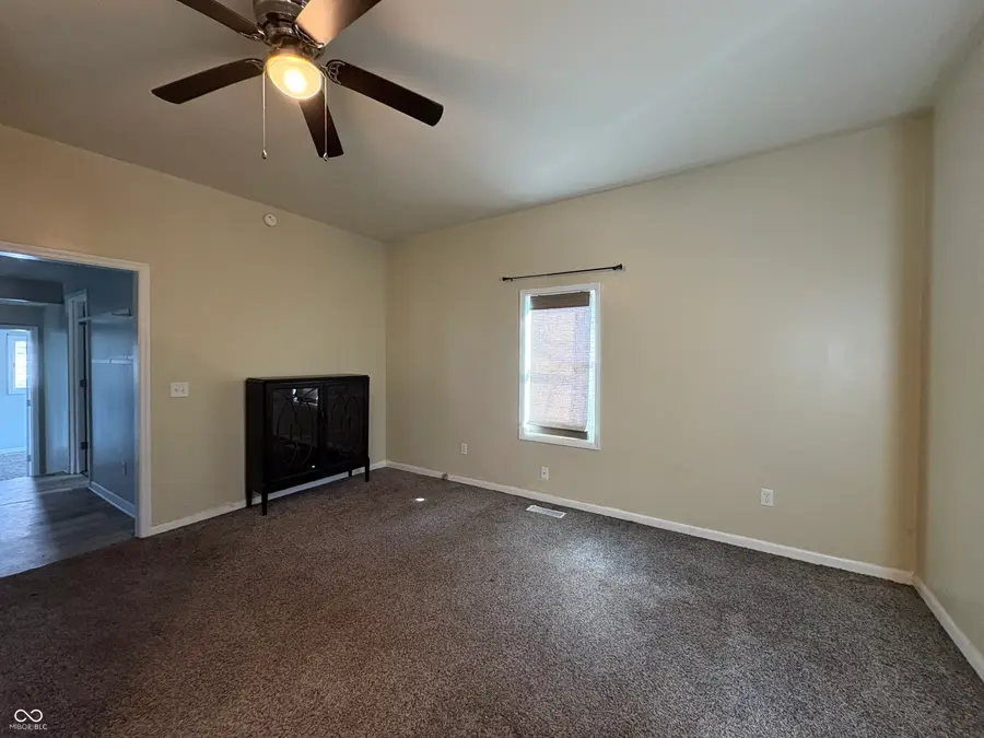 1009 S Crown Street, Greencastle, IN 46135 - #2