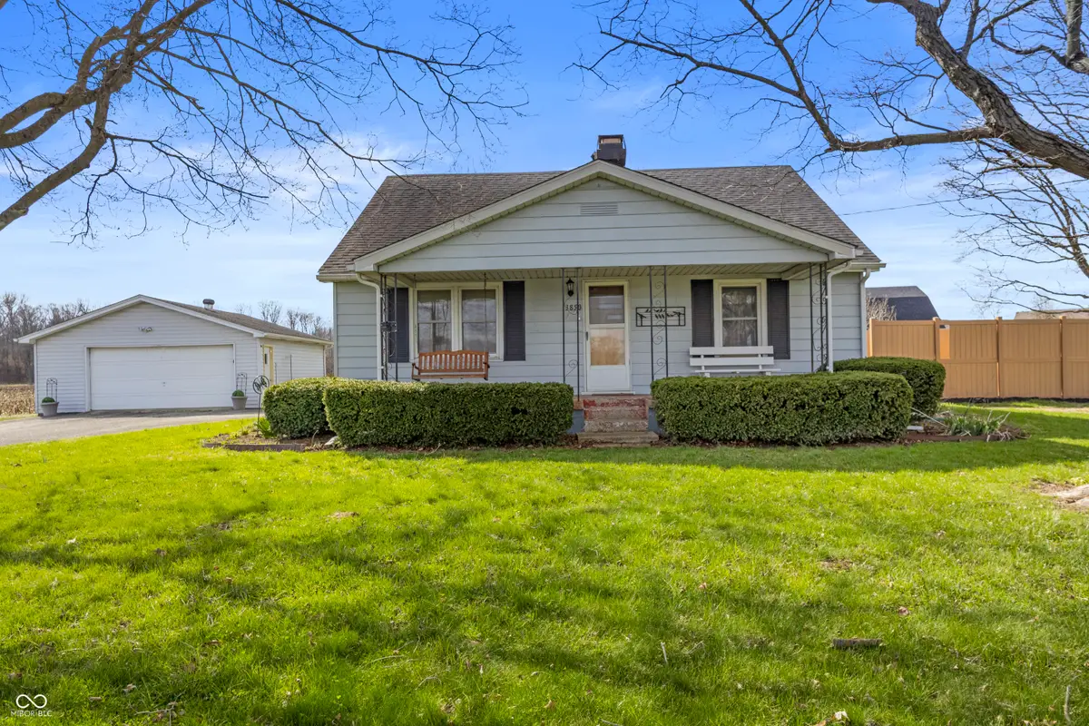 3850 S 150 W, Columbus, IN 47201 - #1