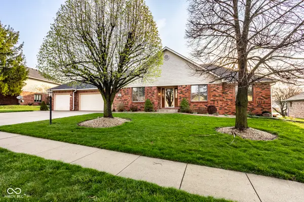 7025 Hunters Ridge Drive, Plainfield, IN 46168