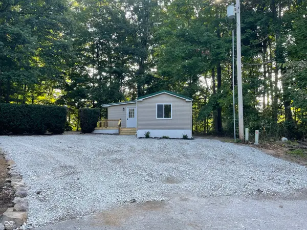 125 Oriole Court, Cloverdale, IN 46120