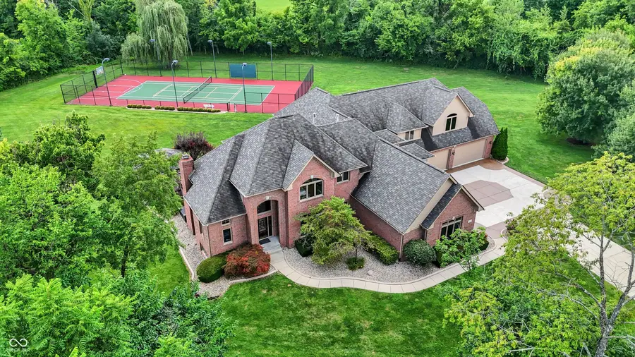 4261 W Stones Crossing Road, Greenwood, IN 46143 - #2