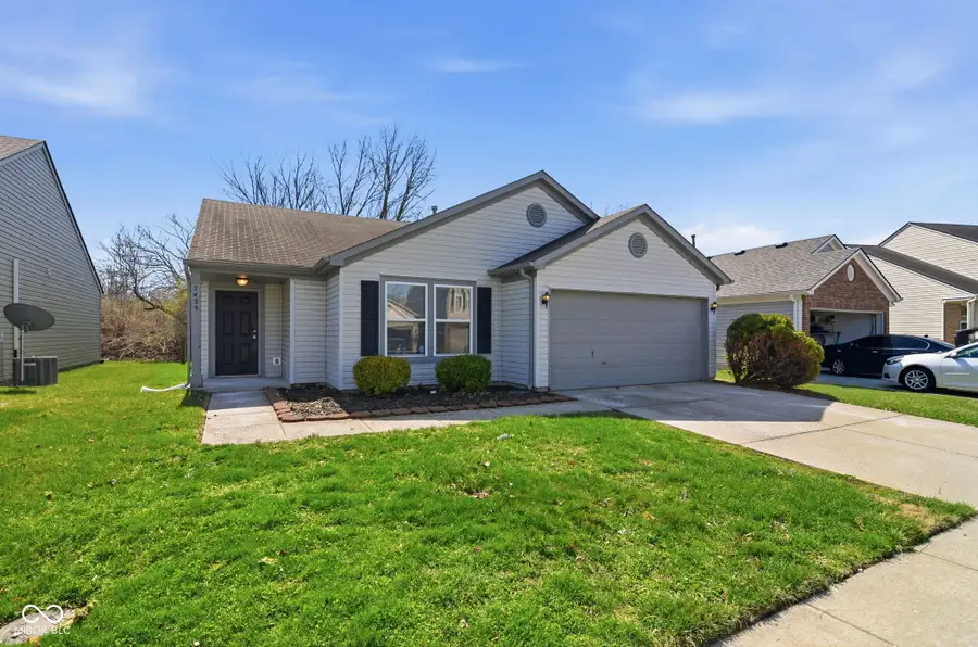 7433 Redcliff Road, Indianapolis, IN 46256 - #2