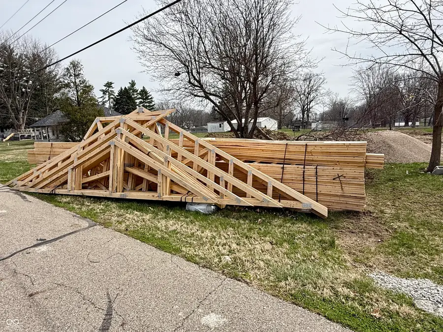 2673 W Lake Drive, Greenfield, IN 46140 - #3