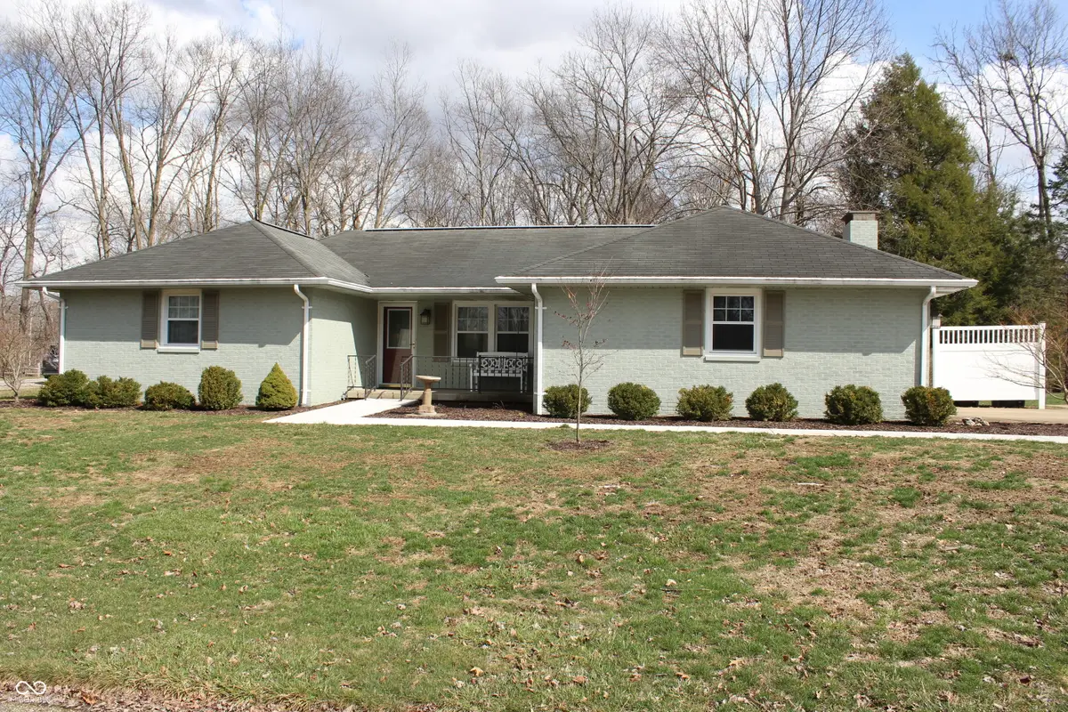 717 Castleton Drive, Greencastle, IN 46135 - #1