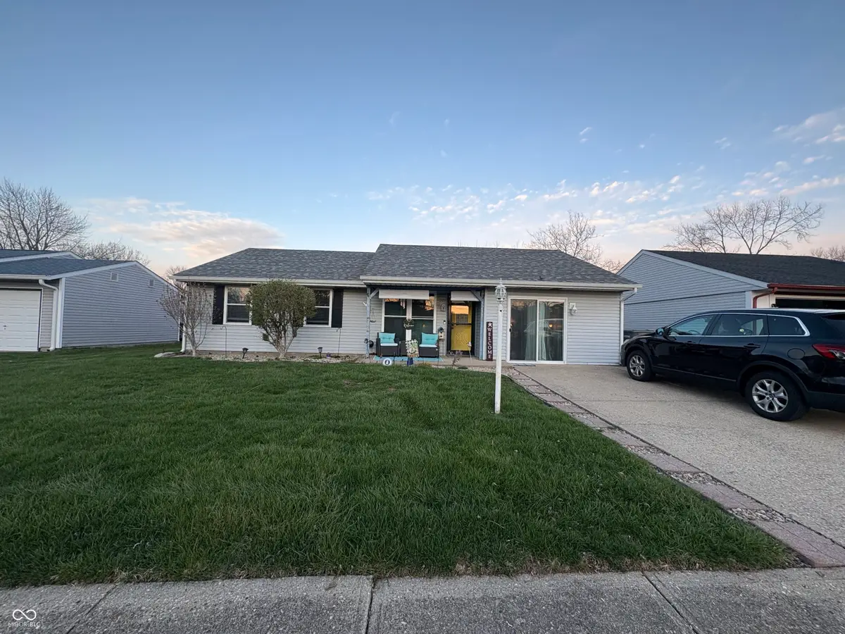 5233 Palisade Way, Indianapolis, IN 46237 - #1