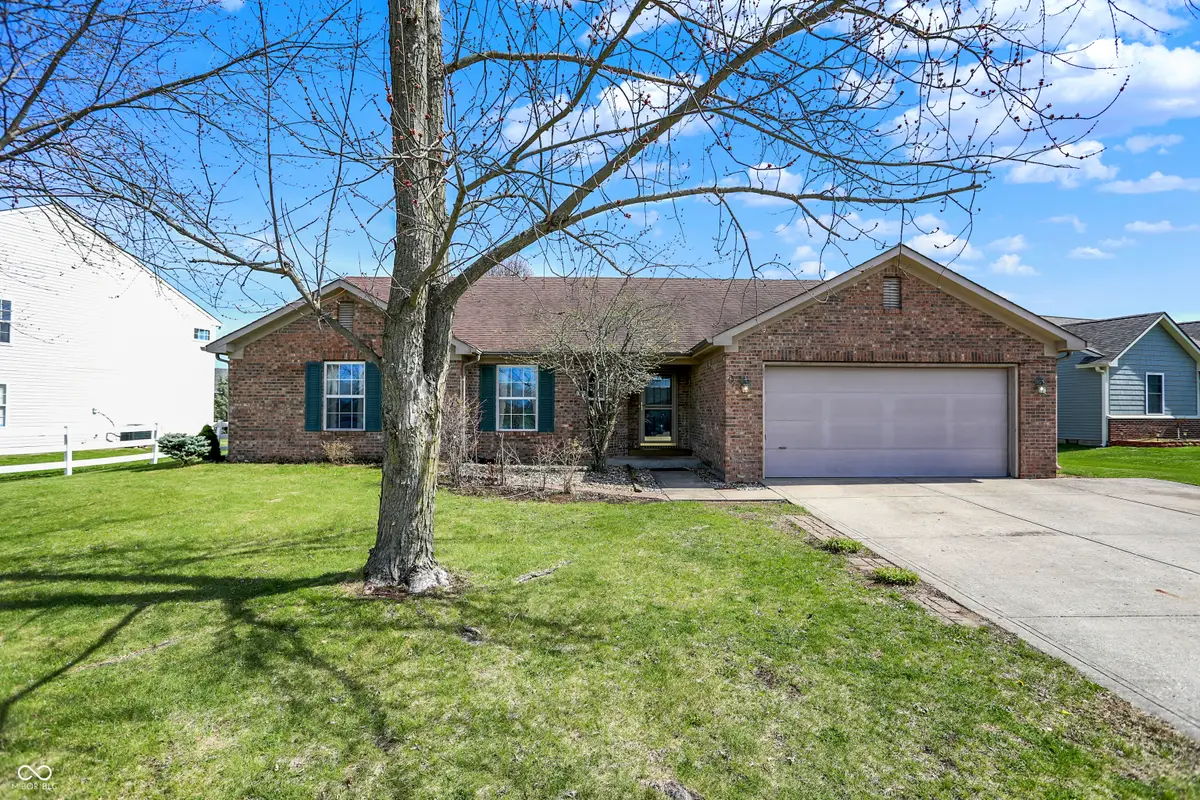 731 Franklin Lakes Boulevard, Franklin, IN 46131 - #1