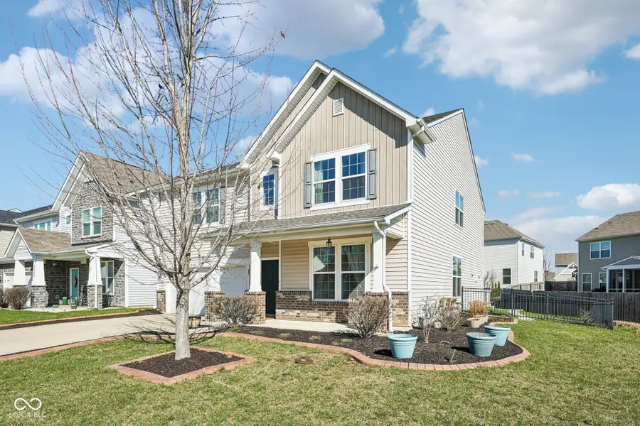 5788 Pebblebrooke Road, Whitestown, IN 46075 - #2