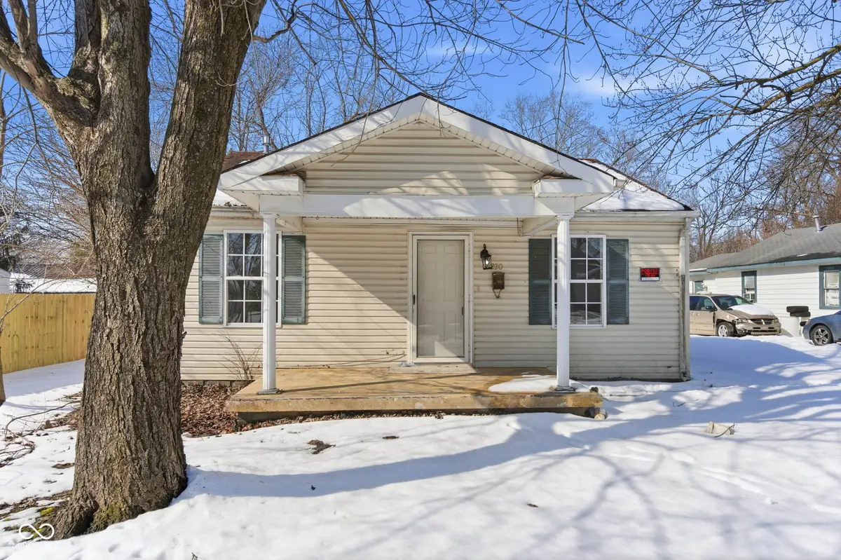 220 Mann Avenue, Austin, IN 47102 - #1