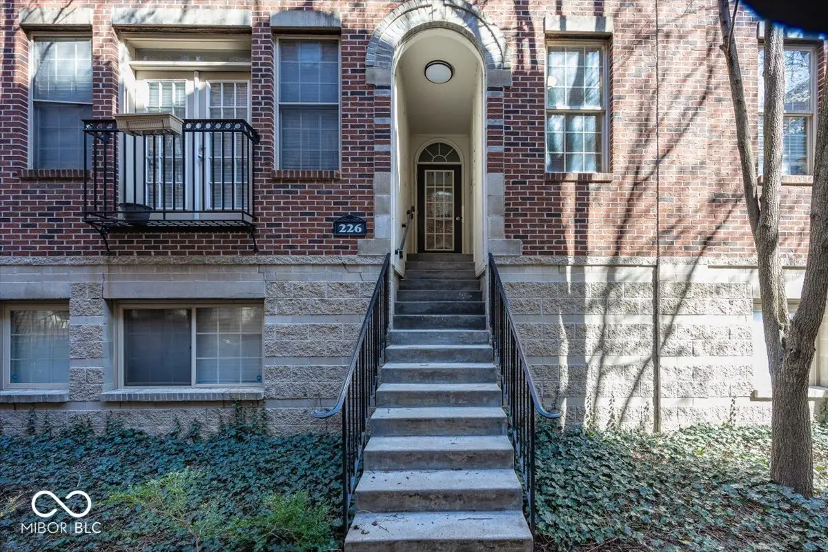 226 N Cleveland Street #B, Indianapolis, IN 46204 - #1