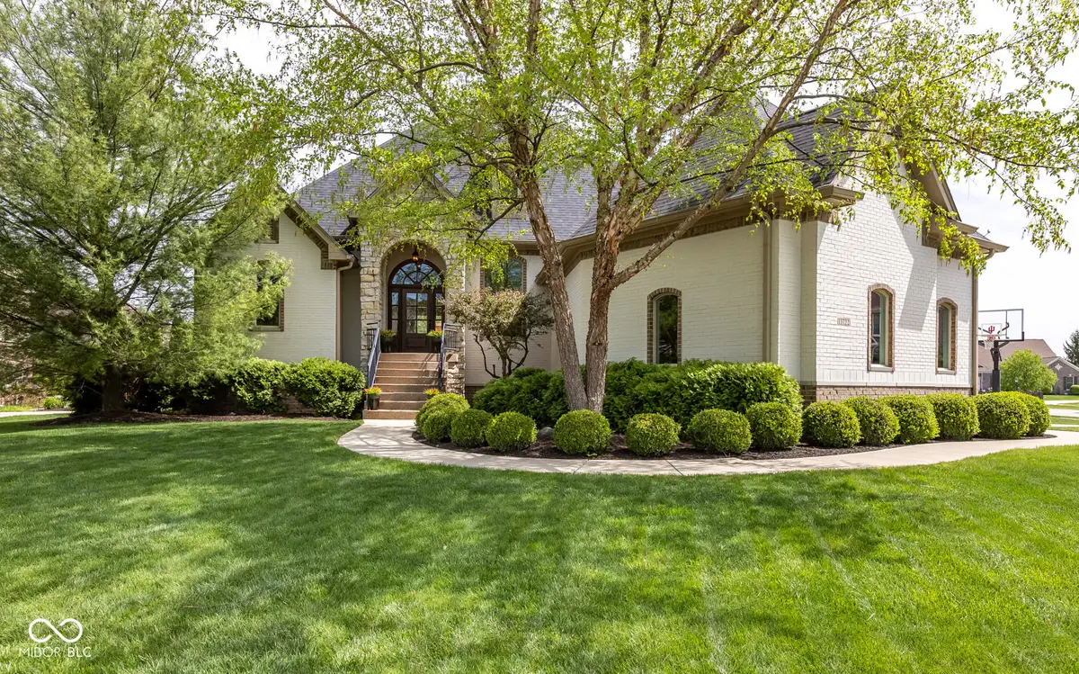 13722 Diving Hawk Crossing, Fishers, IN 46055 - #1