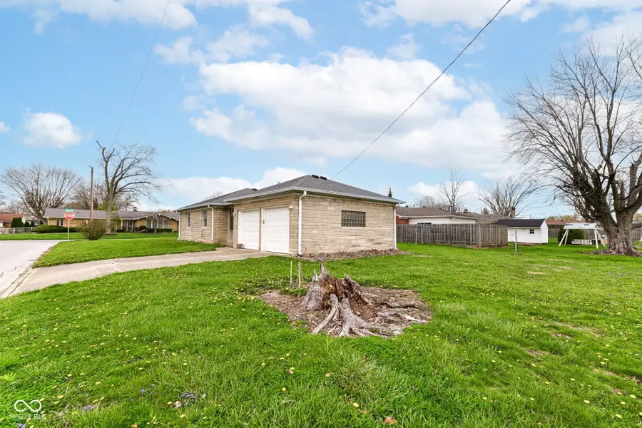 431 S Carr Road, Plainfield, IN 46168 - #3