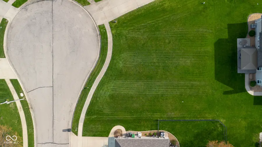 3210 Overlook Court, Columbus, IN 47203 - #3