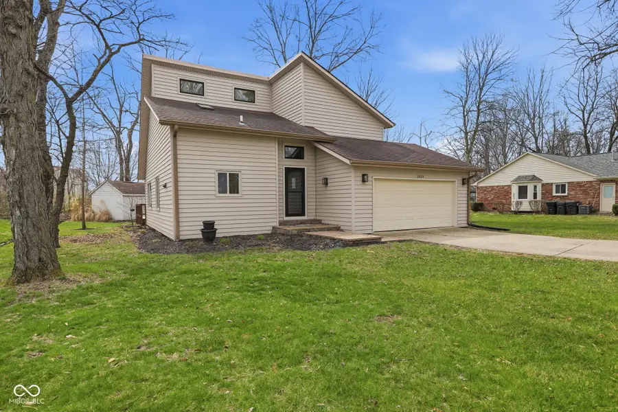 1429 Timber Trail, Greenwood, IN 46142 - #2