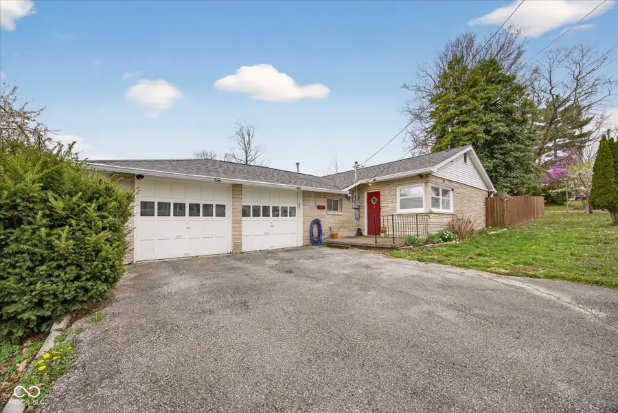 117 S Walnut Street, Ellettsville, IN 47429 - #3